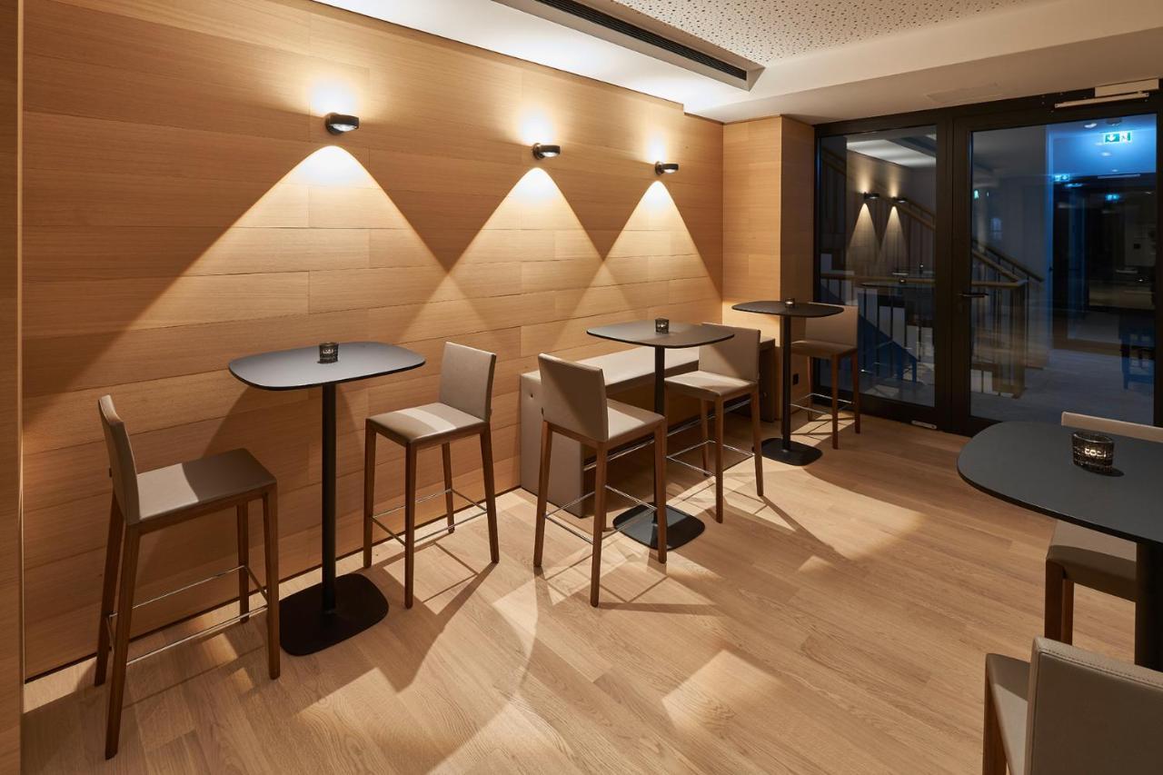 Hotel Misan ノルダーナイ エクステリア 写真